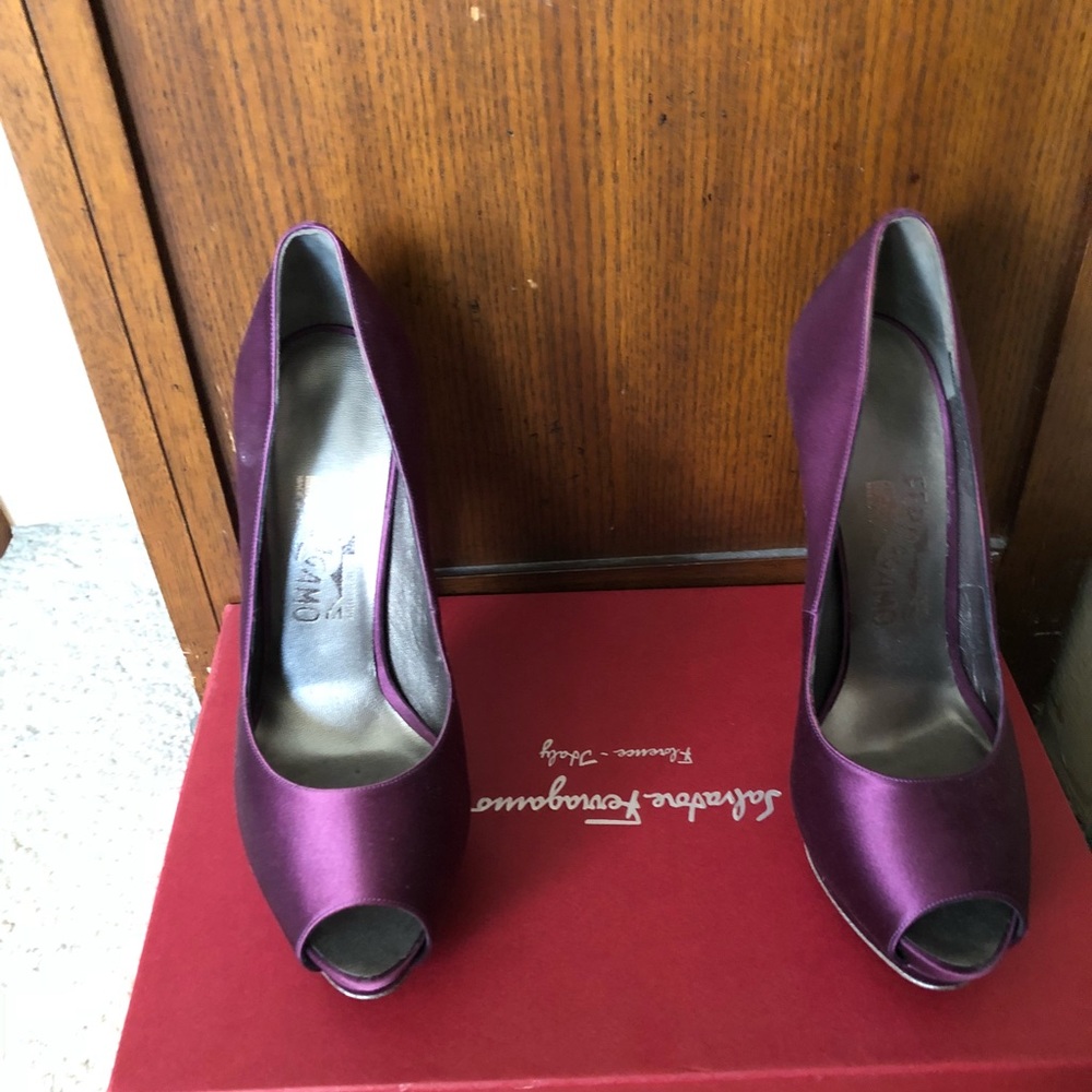 Ferragamo Pumps - Purple Satin - Picture 2 of 8